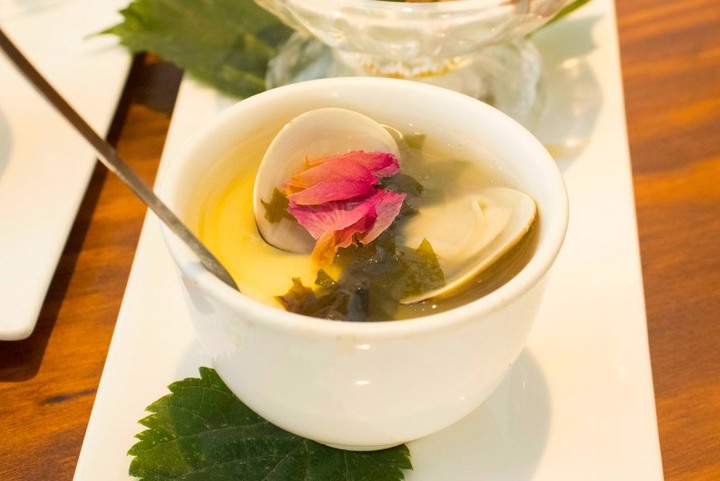 內行人才知道的淡水私房菜！懷舊空間大啖無菜單料理！