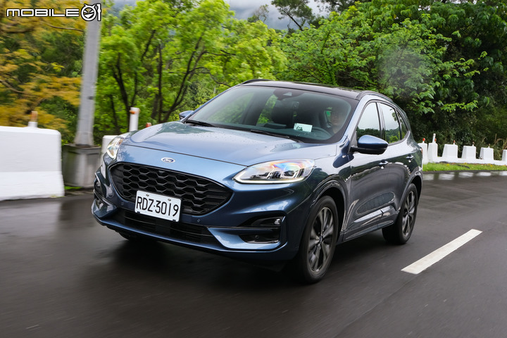 MG HS 2.0 / Ford Kuga ST-Line / Toyota RAV4 Adventure 集體評比|整體表現更全面的中流砥柱!