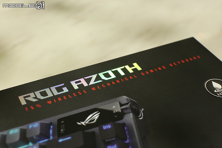 結合頂尖技術的客製化鍵盤|ROG Azoth不專業開箱測試