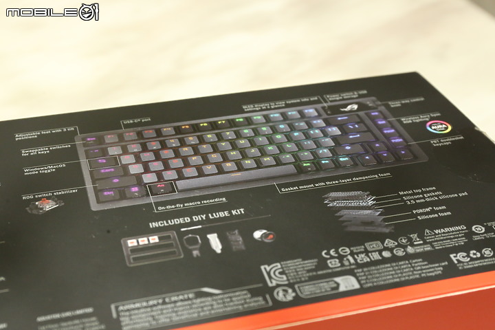結合頂尖技術的客製化鍵盤|ROG Azoth不專業開箱測試