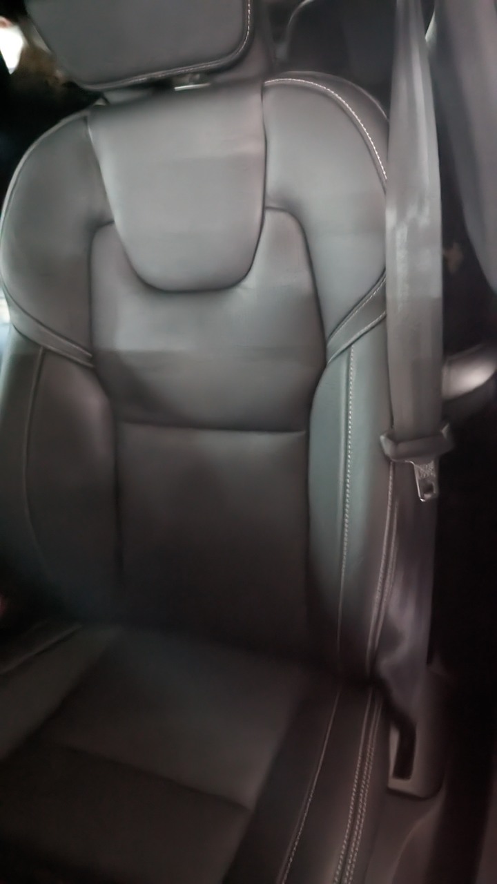 (2025/1/11可使用有線Android Auto) 公主、夫人, 今晚你想坐豪華經濟艙去哪裡-Volvo S90 B4 Inscription正式開箱 - 含外觀/內裝/功能及Android Automotive介紹