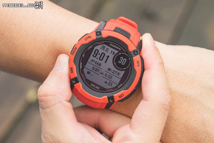 Garmin INSTINCT 2X Solar 本我系列錶款開箱｜首度導入LED手電筒、高CP值探險鉅作！