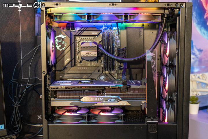 【Computex 2023】微星推出新款機殼與 AIO 水冷套件 應對顯示卡垂直安裝的熱量累積