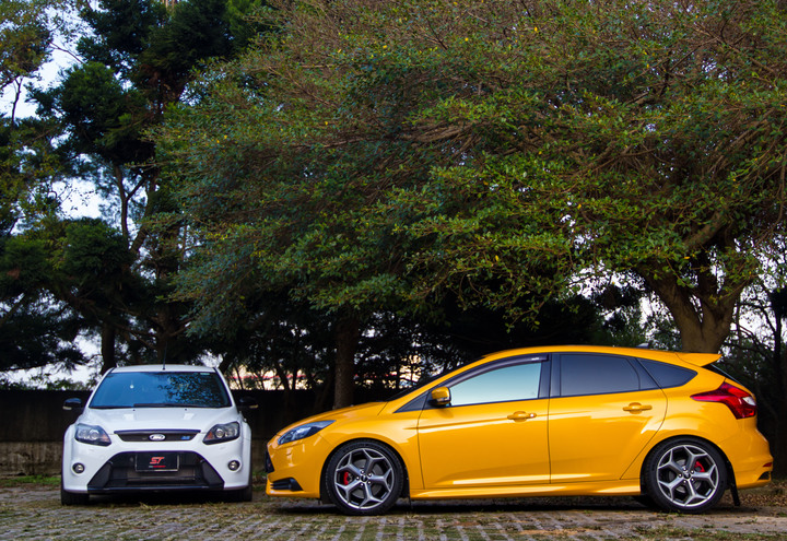 稀有動物- Focus RS MK2- 缺陷, 但是讓人瘋狂著迷的超級鋼砲先驅 - 小開箱_1: 背景與外觀