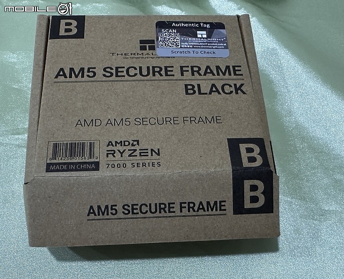 點我看大圖 站在浪頭上 AMD Ryzen 7 7800X3D 開箱 2023 仍然是最棒遊戲處理器