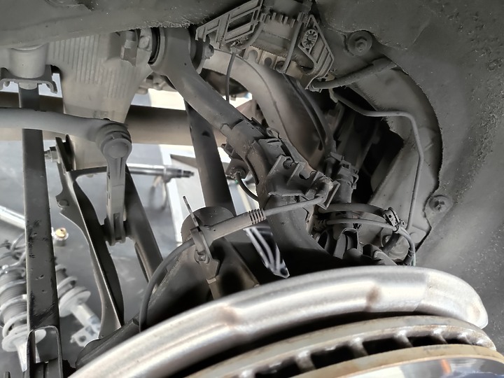 [五年養車分享-下集] 2018 BMW G30 530d-底盤動力升級