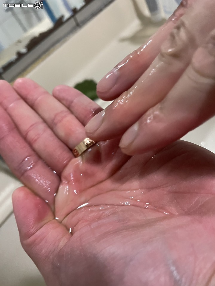 點我看大圖 <使用心得分享> 使用雙動力咖啡因洗髮露讓我重拾自信 (5/8更新)