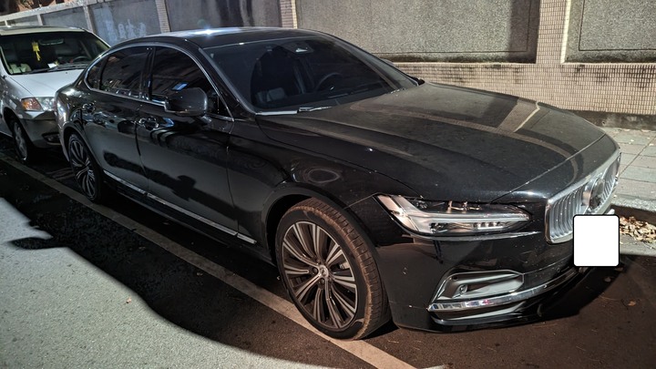 (2025/1/11可使用有線Android Auto) 公主、夫人, 今晚你想坐豪華經濟艙去哪裡-Volvo S90 B4 Inscription正式開箱 - 含外觀/內裝/功能及Android Automotive介紹