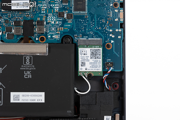 ASUS ExpertBook B6 Flip 測試報告|效能不妥協的企業級行動工作站