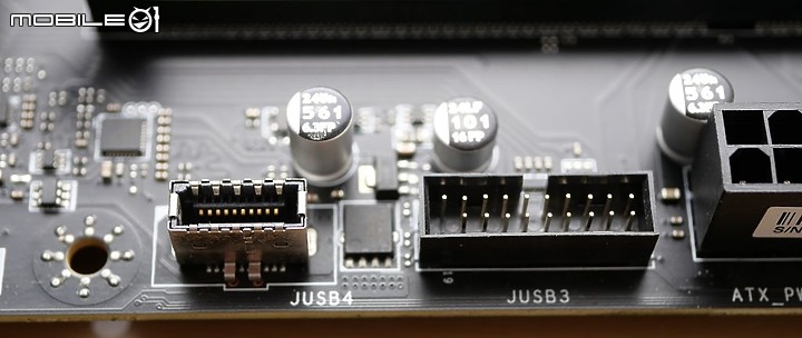 點我看大圖 開箱 D5 交棒,微星 MAG B760 TOMAHAWK WIFI