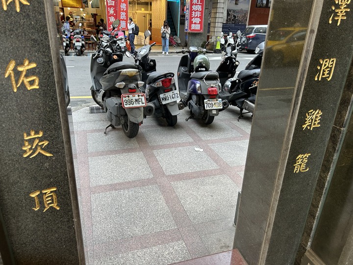 沒有雨的基隆(嶼)登島健行記