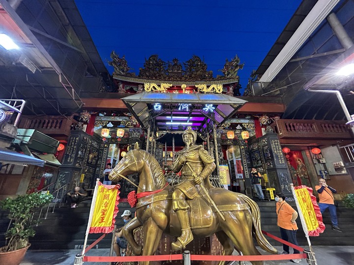 沒有雨的基隆(嶼)登島健行記