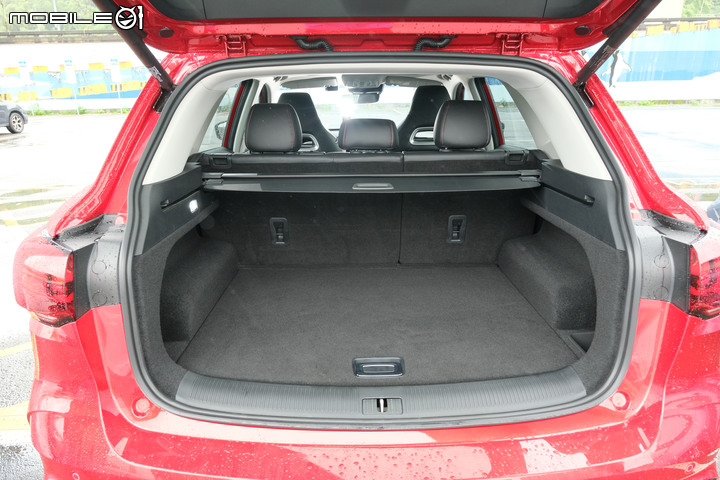 MG HS 2.0 / Ford Kuga ST-Line / Toyota RAV4 Adventure 集體評比|整體表現更全面的中流砥柱!
