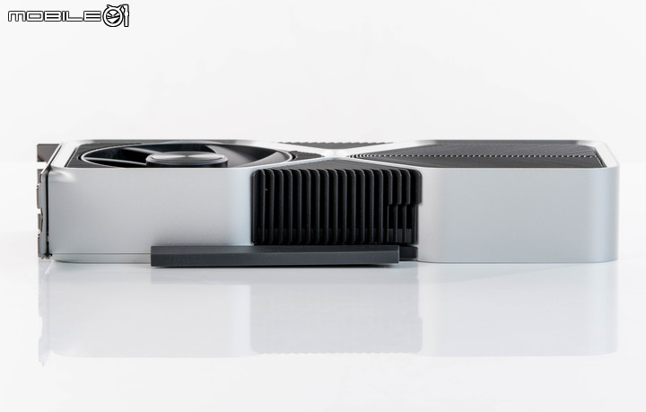 NVIDIA GeForce RTX 4060 Ti FE 創始版顯示卡開箱實測 以1080p效能導向的主流新兵