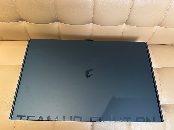 滿血老鷹 技嘉AORUS 17 BSF分享
