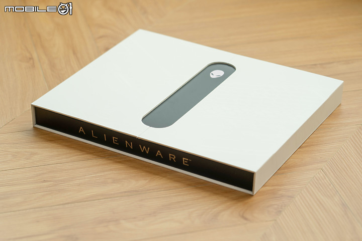 Alienware X14 R2 電競筆電體驗｜極致纖薄與科幻設計的交會！