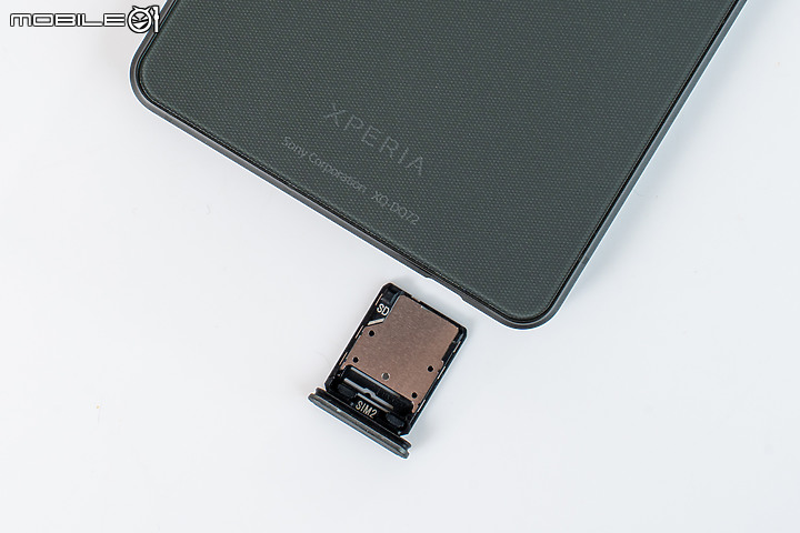 Sony Xperia 1 V初步體驗｜變化存同求異、不走大底更有α味！