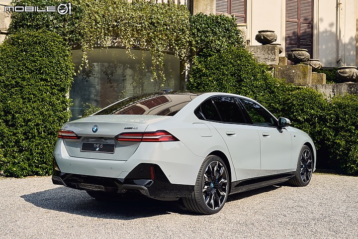 【海外新訊】BMW大改款5系列/純電i5正式發表,內外觀與數位科技全面進化、純電i5動力突破六百匹!