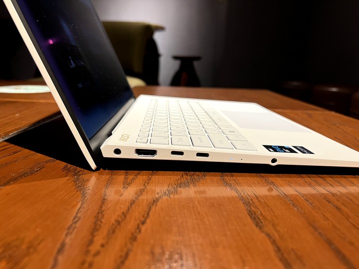 MSI Prestige 13Evo A13M-086TW 開箱心得