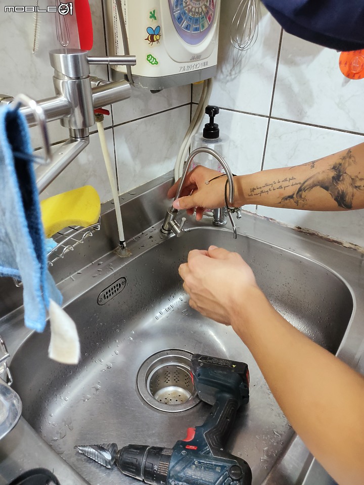 點我看大圖 【開箱分享】Haier 海爾中空絲膜超濾淨水器 1200G 與心得分享
