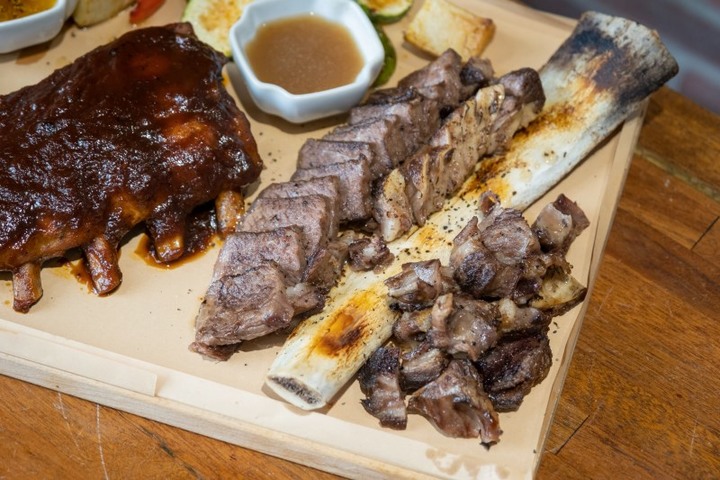新竹美式餐廳推薦│三拼烤肉盤、低溫舒肥牛 大口吃肉超滿足