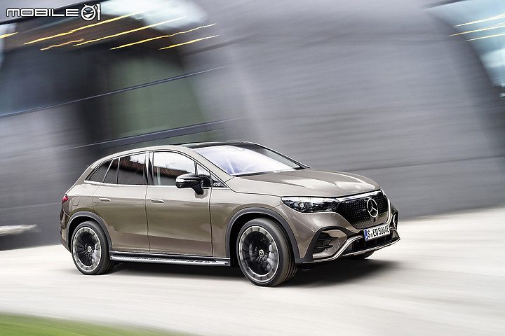 【國內新訊】Mercedes-Benz公布EQS SUV、EQE SUV預售價及導入車型,EQE SUV 379萬起、EQS SUV 608萬元起!