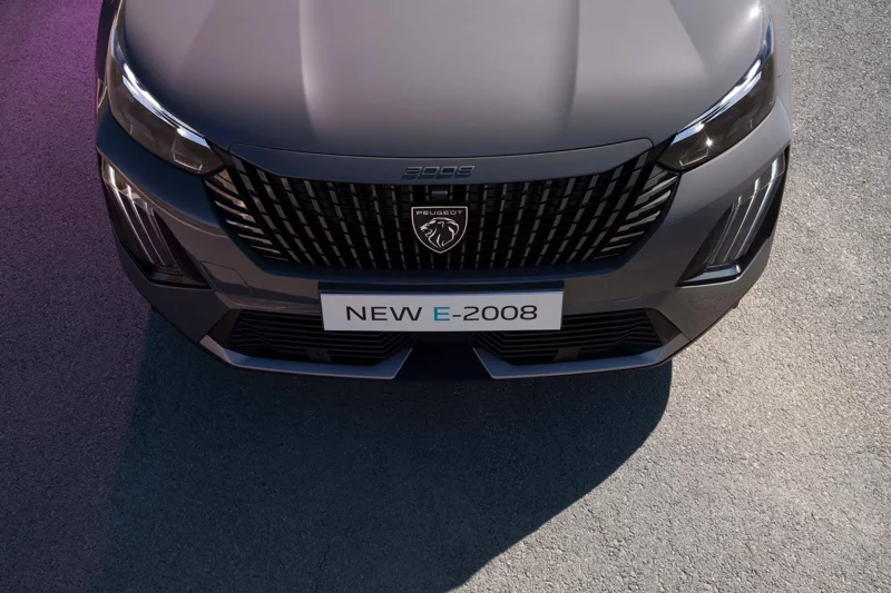 小改款Peugeot 2008發表!造型細修續戰、純電式樣優化續航能力