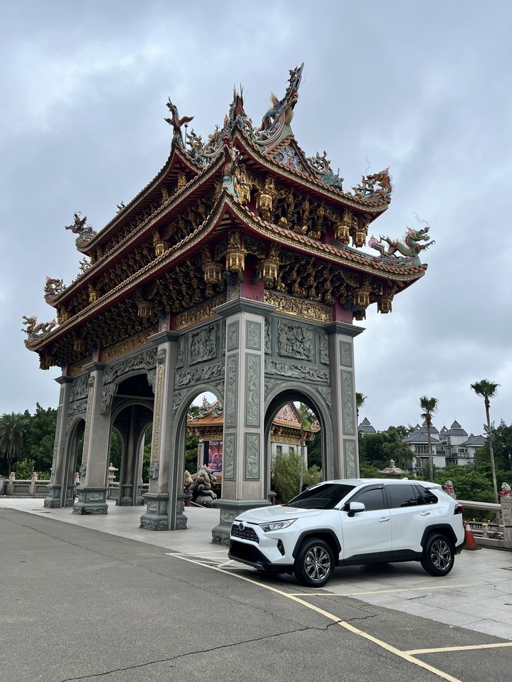 2023年RAV4汽油旗艦版微開箱