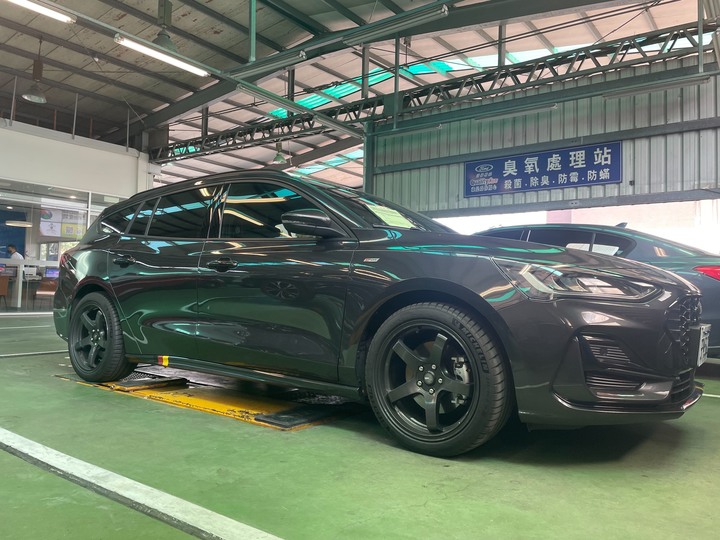 <三萬公里心得分享> 2023 Ford Focus Wagon ST-line X (BZ) 尊爵灰 (2024/01更新)