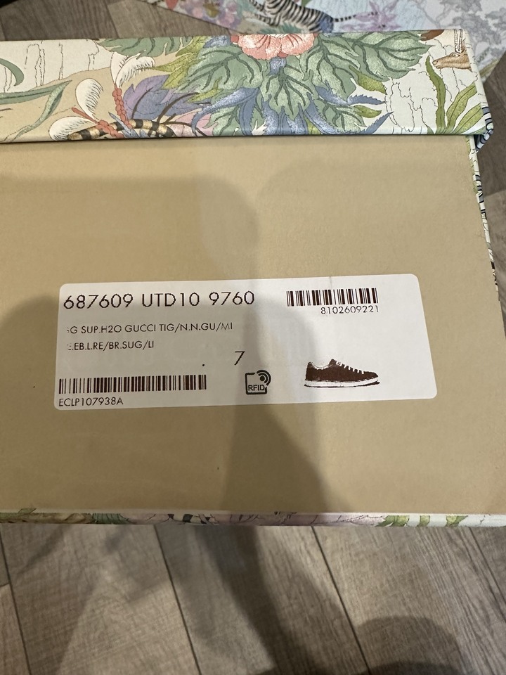 「開箱」GUCCI TIGER sneakers