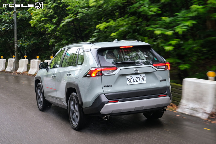 MG HS 2.0 / Ford Kuga ST-Line / Toyota RAV4 Adventure 集體評比|整體表現更全面的中流砥柱!
