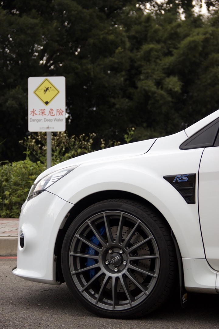 稀有動物- Focus RS MK2- 缺陷, 但是讓人瘋狂著迷的超級鋼砲先驅 - 小開箱_1: 背景與外觀