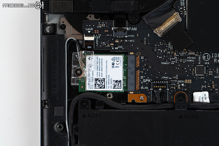 Alienware X14 R2 電競筆電體驗｜極致纖薄與科幻設計的交會！