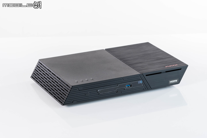 ASUSTOR FLASHSTOR 12 Pro FS6712X NAS 開箱實測 10G 網路搭配全 SSD 配置提供高速存取快感