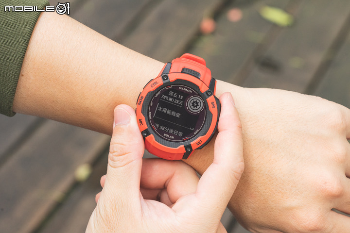 Garmin INSTINCT 2X Solar 本我系列錶款開箱｜首度導入LED手電筒、高CP值探險鉅作！
