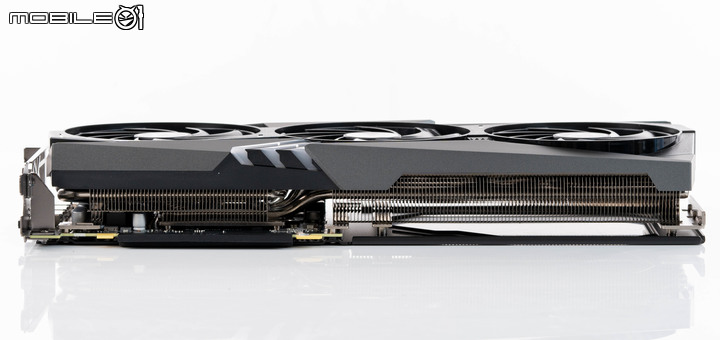 微星 GeForce RTX 4060 Ti GAMING X TRIO 8G 顯示卡開箱實測 以大開口散熱提供更高運作效能