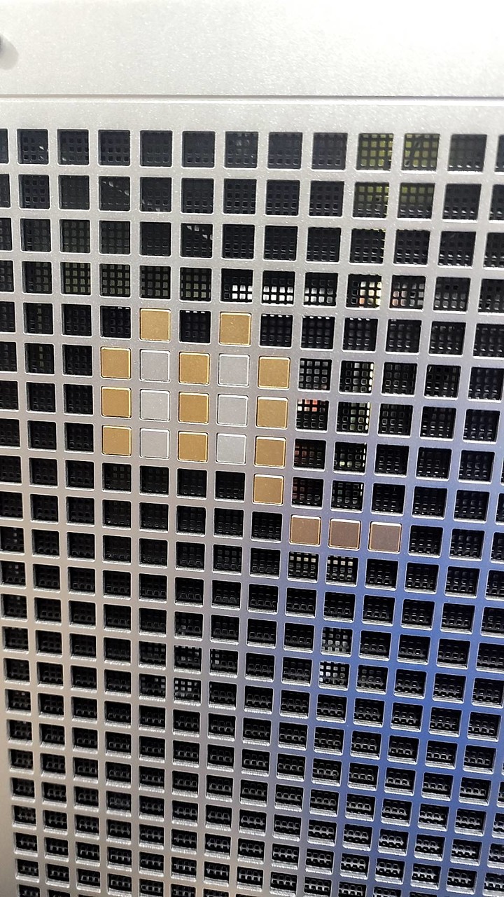 點我看大圖 abee Pixel One - 360度萬元等級鋁金屬像素風 8bit 給我拼一隻兔子行嗎?₍ᐢ⑅ᐢ₎
