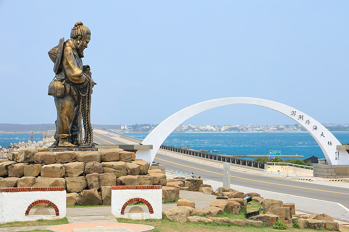 點我看大圖 (映像旅行) 徜徉浪漫花火、享受湛藍菊島in澎湖(第1集) feat. Kia EV6 Air增程版
