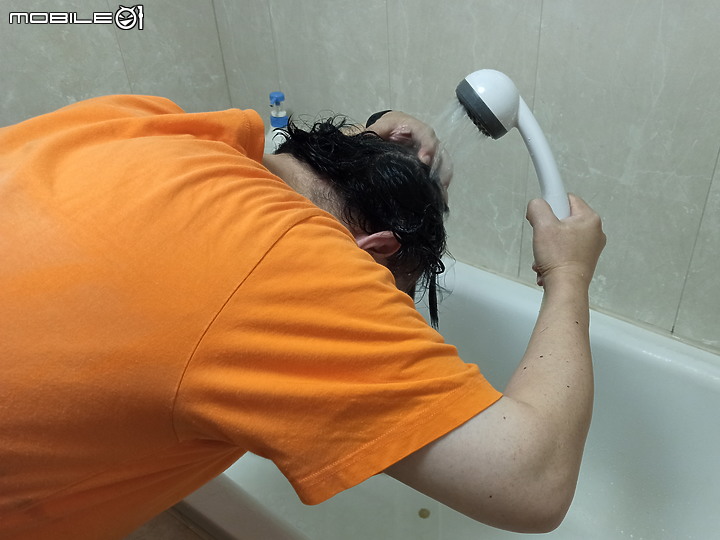 誰說只有從事大量體能活動的男性才能使用Alpecin運動型咖啡因洗髮露！？
