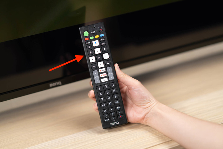 點我看大圖 全台灣最詳細完整評測 BenQ E-750 開箱 這不就來了?