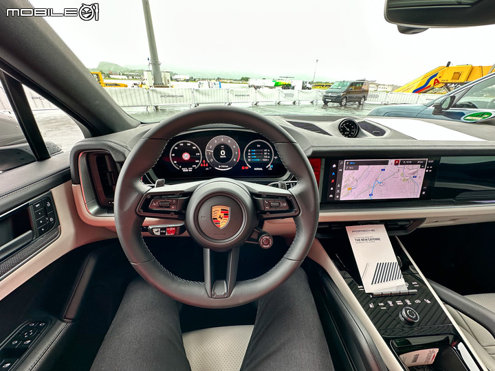 Porsche Cayenne Coupe 小改款奧地利試駕|更臻完美的進化幅度,展露鮮明的跑車基因!