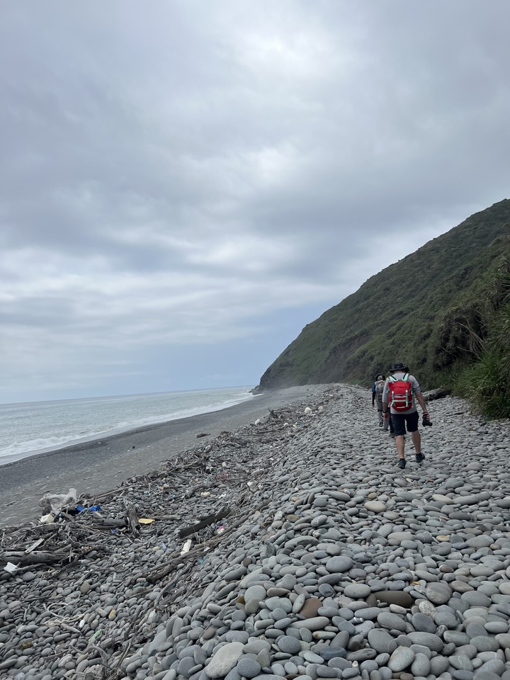 阿塱壹古道 (琅嶠卑南古道)