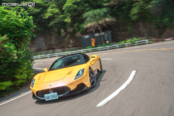 Maserati MC20 試駕|可柔可剛,紮實進化的旗艦風範!