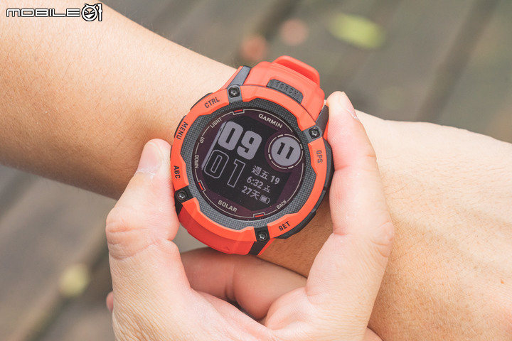 Garmin INSTINCT 2X Solar 本我系列錶款開箱｜首度導入LED手電筒、高CP值探險鉅作！