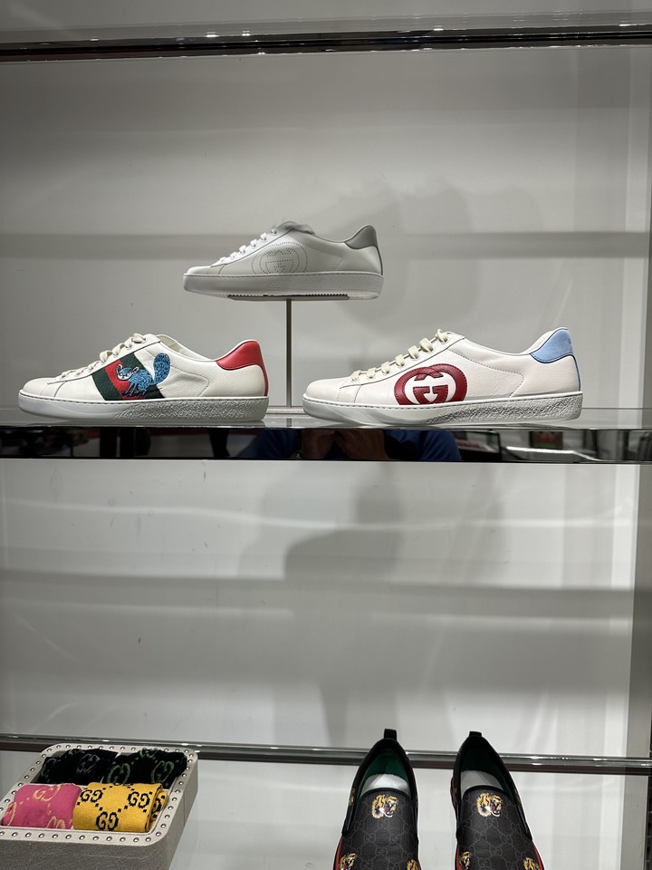 「開箱」GUCCI TIGER sneakers