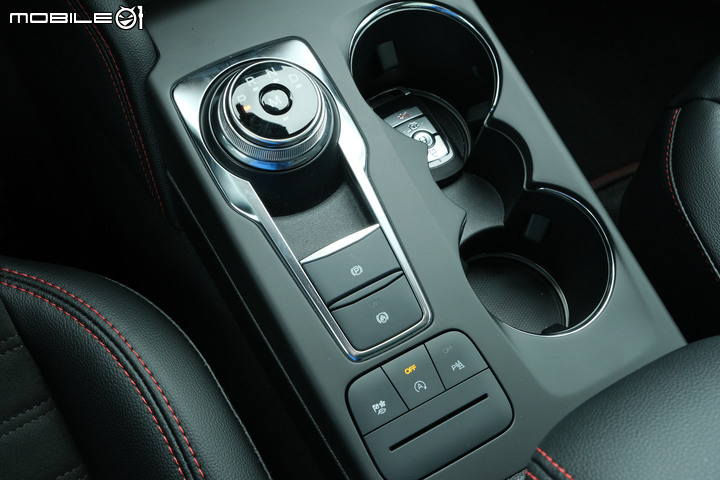 MG HS 2.0 / Ford Kuga ST-Line / Toyota RAV4 Adventure 集體評比|整體表現更全面的中流砥柱!
