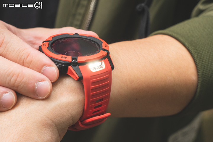 Garmin INSTINCT 2X Solar 本我系列錶款開箱｜首度導入LED手電筒、高CP值探險鉅作！
