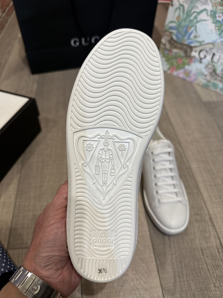 「開箱」GUCCI TIGER sneakers