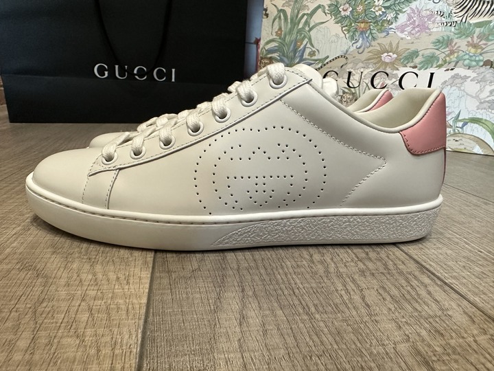 「開箱」GUCCI TIGER sneakers