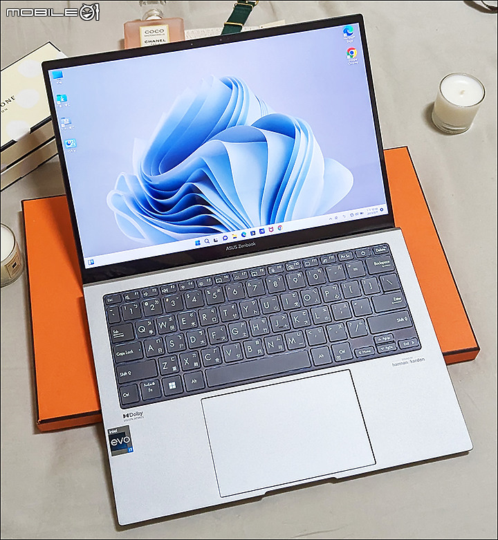 ZenBook 001？？！！UX5304好輕筆電